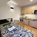 Bed & Breakfast Boutique Loka 4*