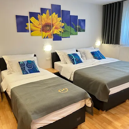 Bed & Breakfast Boutique Loka 4*