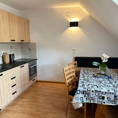 Bed & Breakfast Boutique Loka 4*