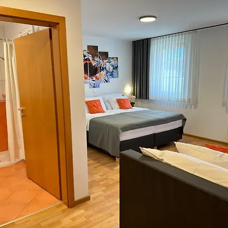 Boutique Loka Bed and breakfast 4*