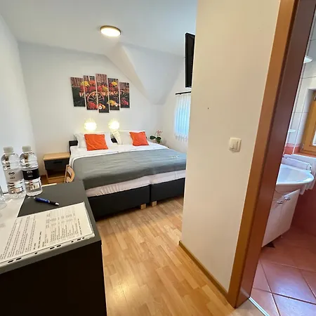 Bed & Breakfast Boutique Loka