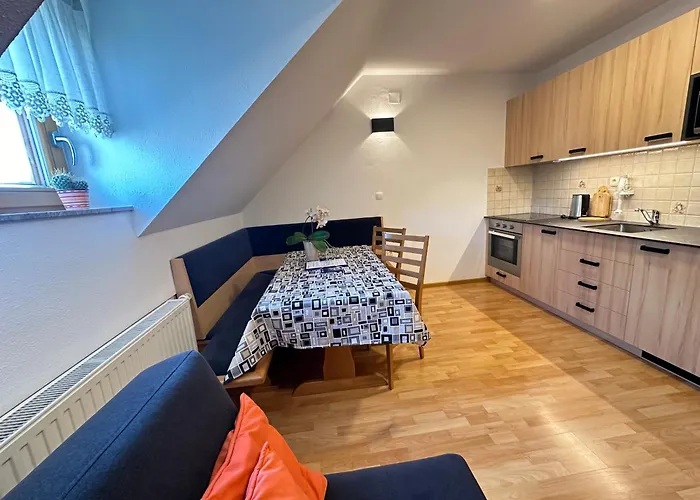 לינה וארוחת בוקר Boutique Loka