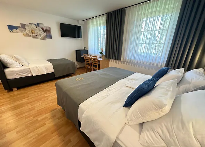 Boutique Loka 4* שקופיה-לוקה